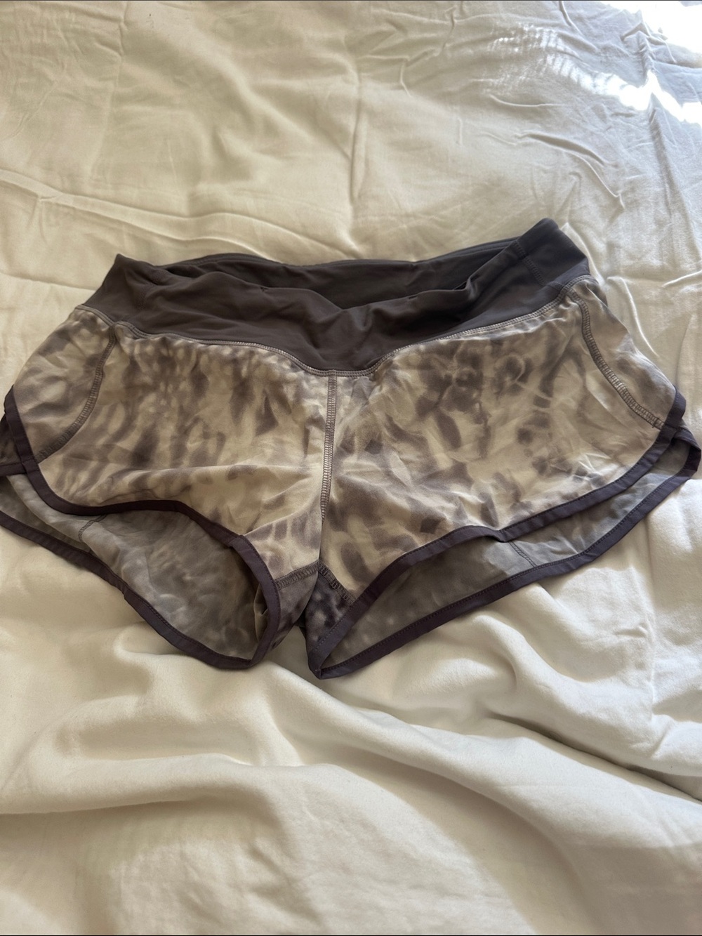 lululemon athletica Tie-Dye Athletic Shorts in Gray and Dark Gray